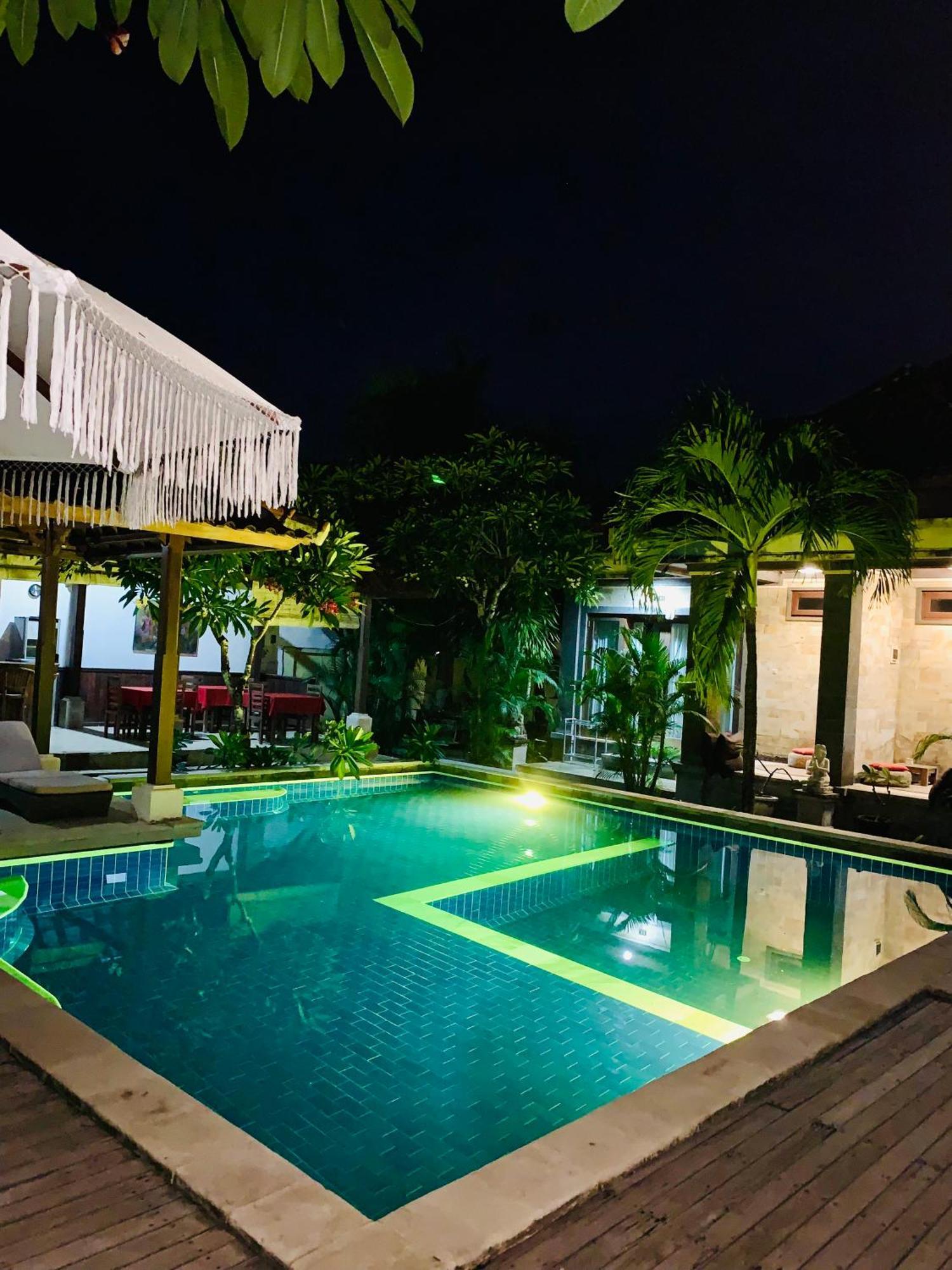 Pondok Baruna Garden Nusa Lembongan Exteriör bild