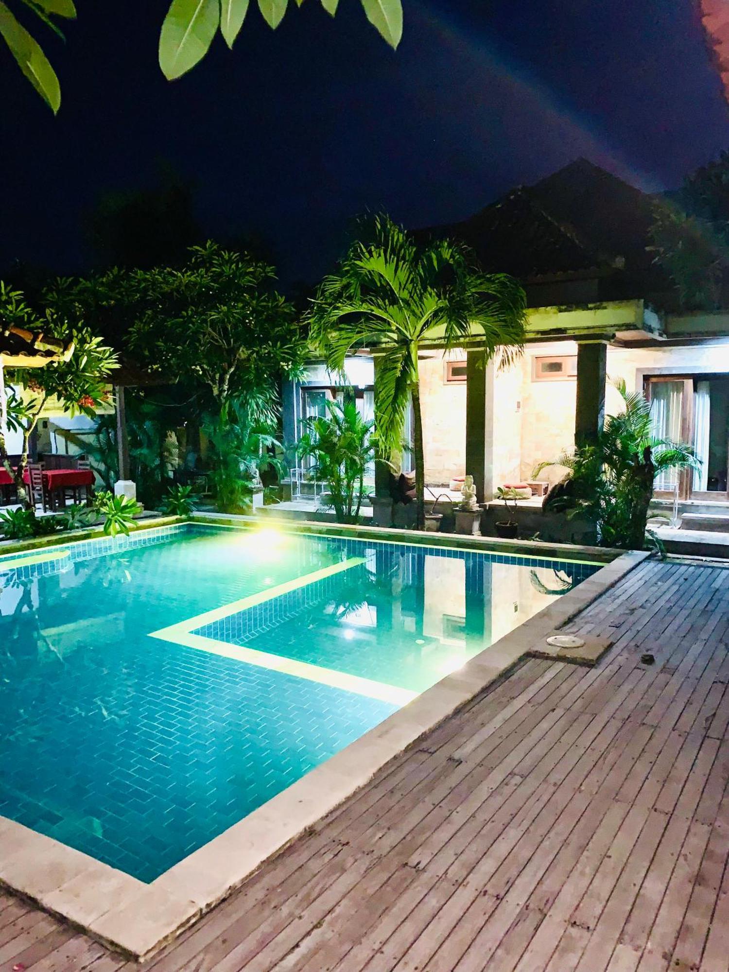 Pondok Baruna Garden Nusa Lembongan Exteriör bild
