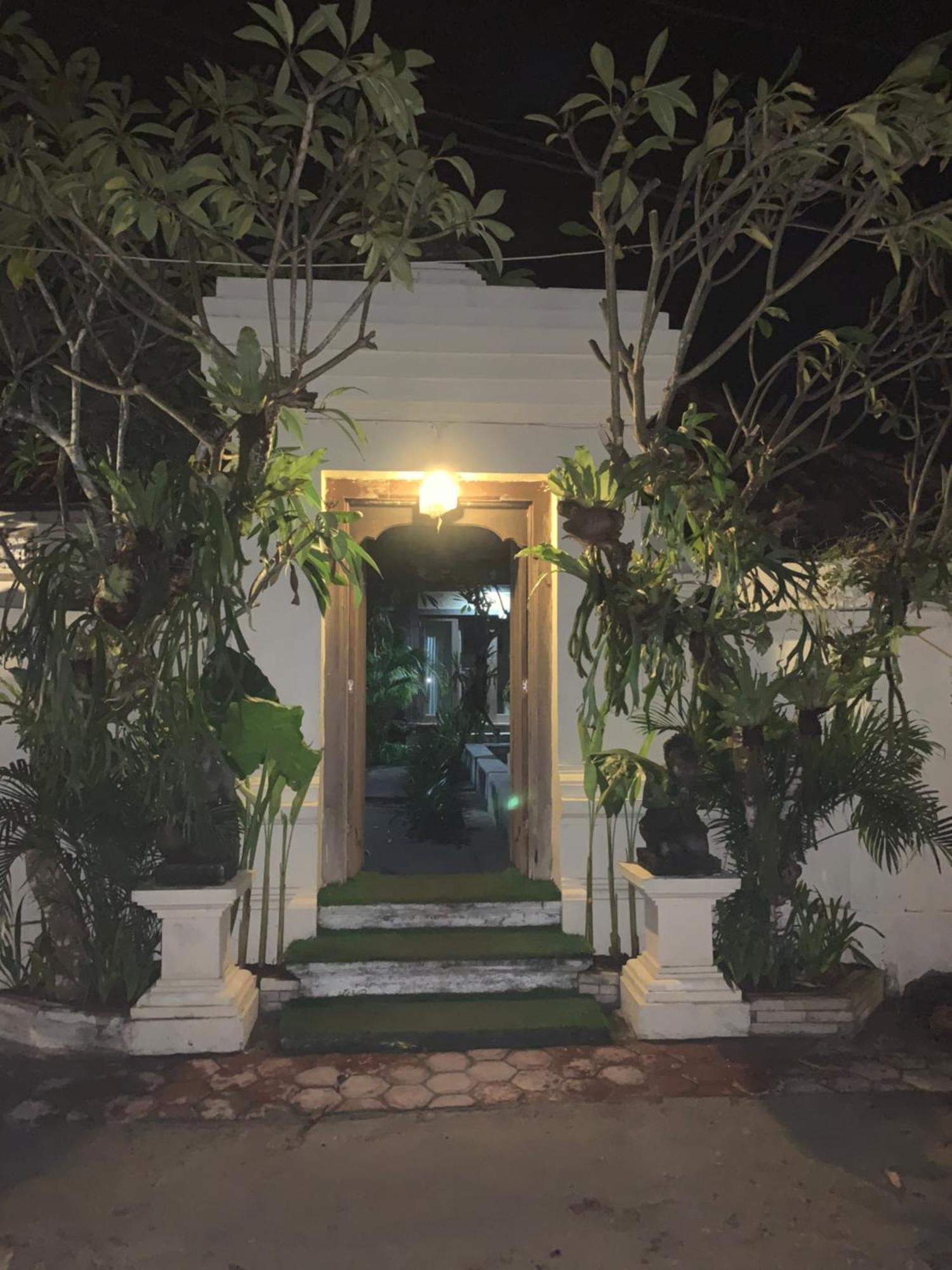 Pondok Baruna Garden Nusa Lembongan Exteriör bild