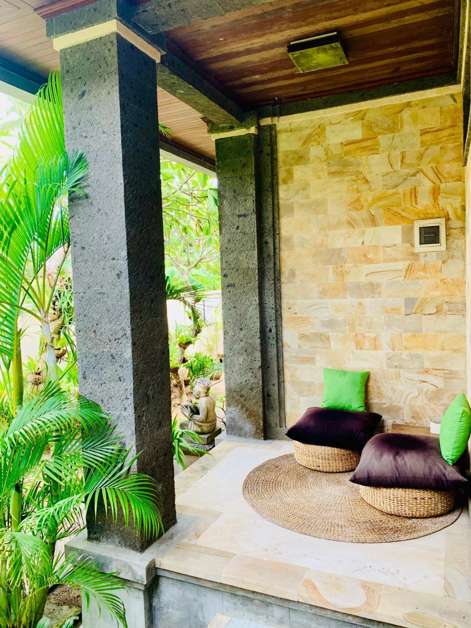 Pondok Baruna Garden Nusa Lembongan Exteriör bild